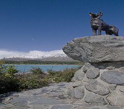 Monument to sheep dogs
